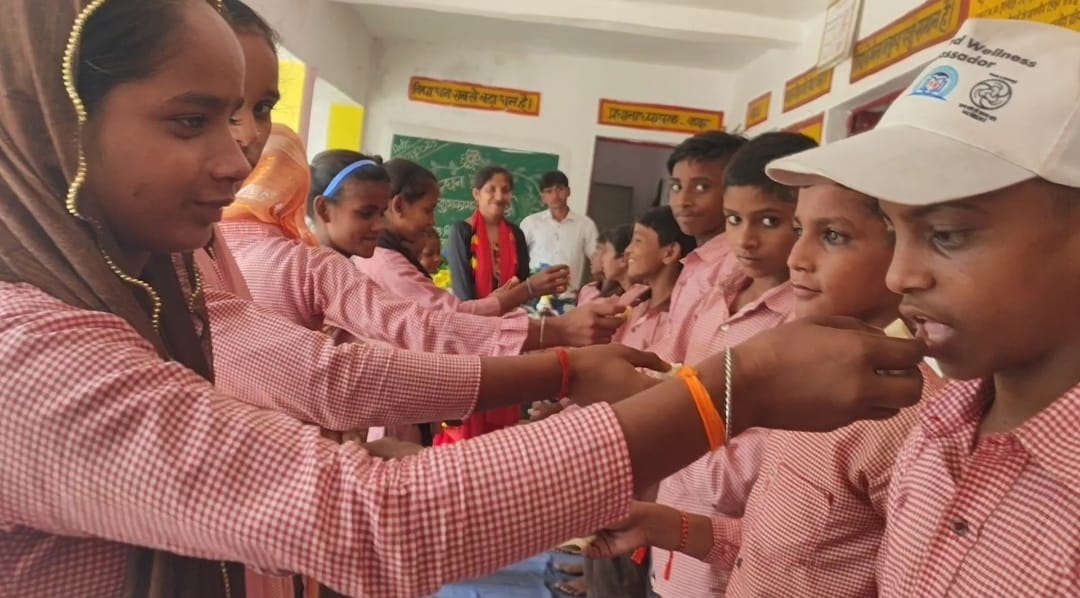 उच्च प्राथमिक विद्यालय हरदत्तपुर पर छात्र-छात्राओं ने मनाया रक्षाबंधन