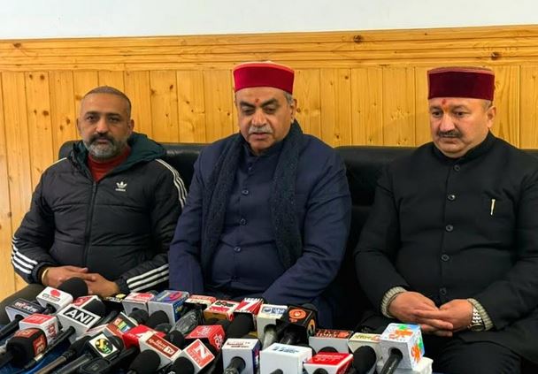  नाच ना जाने आँगन टेढ़ा - अपनी वित्तीय विफलता छिपाने के लिए केंद्र को दोष दे रही हिमाचल सरकार : टंडन